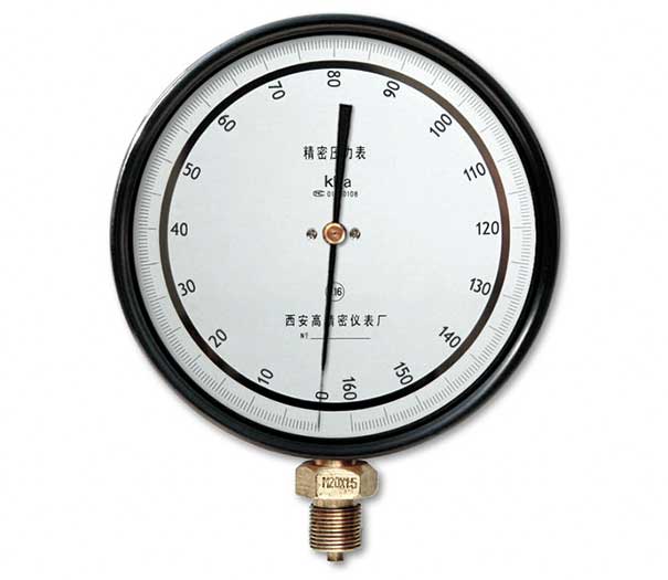 kPa精密壓力表